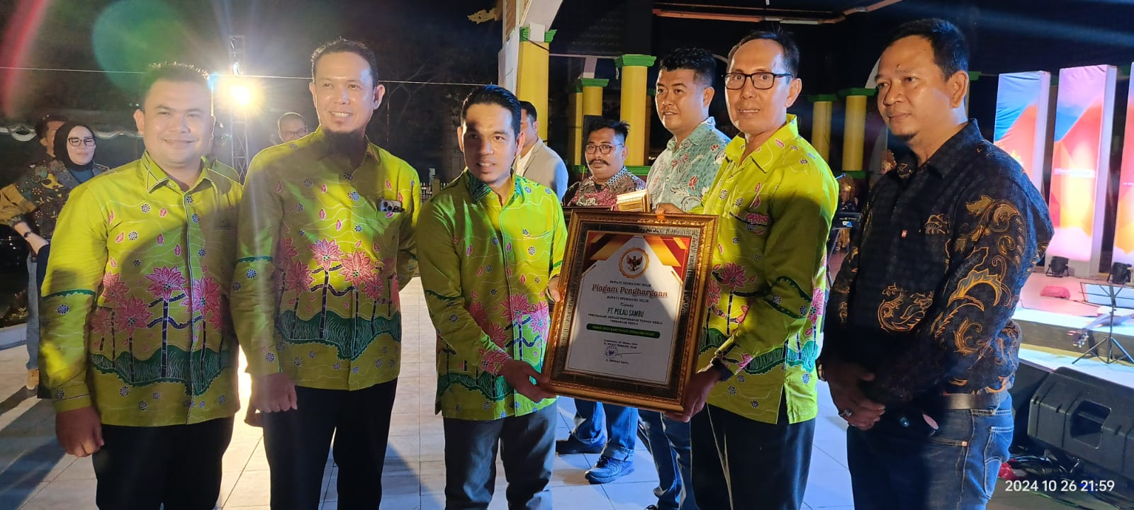 PT Pulau Sambu Beri Dukungan Nyata UMKM Inhil dan Raih Penghargaan